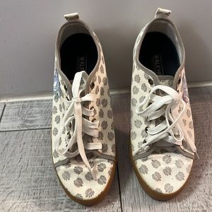 Disney Sneakers Men’s White Lilo & Stitch  Leaf  Canvas Skateboard